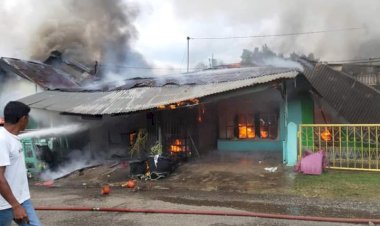 Empat Unit Rumah Terbakar Hebat di Embacang Gedang Bungo-Jambi