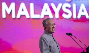 Kritis Soal Prancis Twitter Hapus Cuitan Mahathir Mohamad: Saya Merasa Muak...