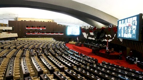 WALHI: Pengesahan RUU Cipta Kerja Merupakan Persekongkolan Jahat Proses Legislasi yang Abai Kepentingan HAM