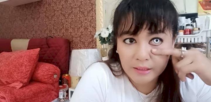 Giliran Politikus Demokrat Serang Dewi Tanjung: Dampak Covid-19, Panggilan Berkurang, Beras Habis?