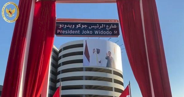 Diberi Nama Jalan, Jokowi Telepon Putra Mahkota Abu Dhabi: Terima Kasih!
