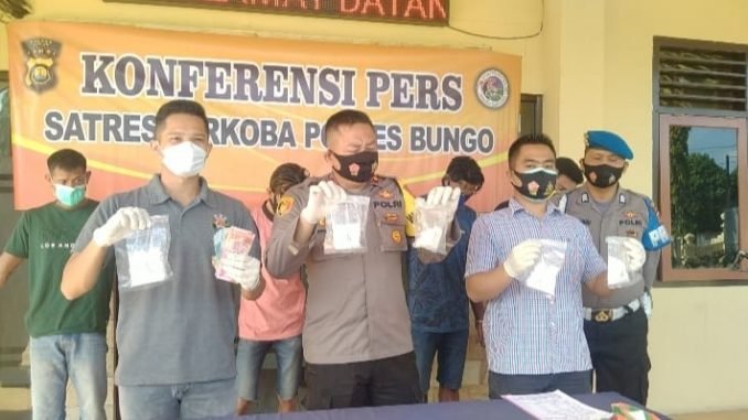 Bandar dan Tiga Kurir Dibekuk Polisi Bungo, 746,73 Gram Sabu Diamankan