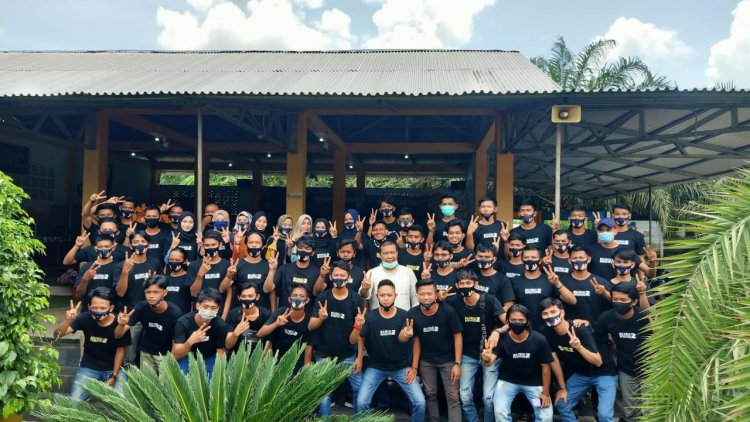 Lantik Tim Milenial R2, Ini Pesan Romi Hariyanto