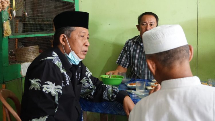 Ngopi Bersama Warga, Pak Dul Diidolakan Jadi Wakil Gubernur