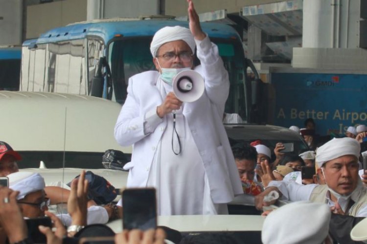 Maulid Nabi, Habib Rizieq: Lo**e Hina Habib Polisi Kalang Kabut Jaga, Kacau!