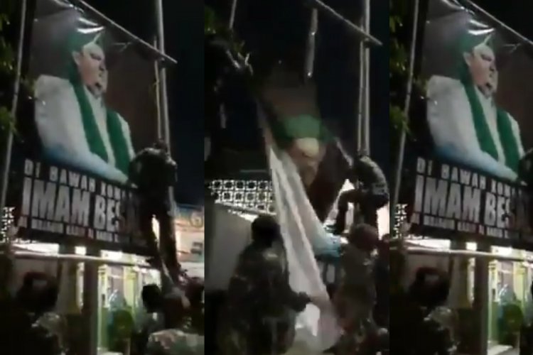 Viral! Penurunan Paksa Baliho Habib Rizieq Malam Hari, FPI: Kami yakin Bukan TNI