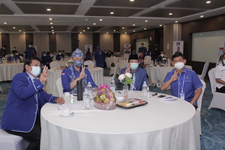 Kampanyekan Fachrori-Syafril, Cik Bur Sudah Berkeliling Provinsi Jambi