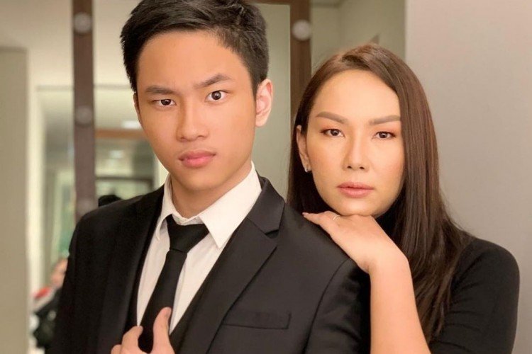 Azka Corbuzier Remaja Tajir Raup Duit Hingga Rp96 Juta Per Bulan