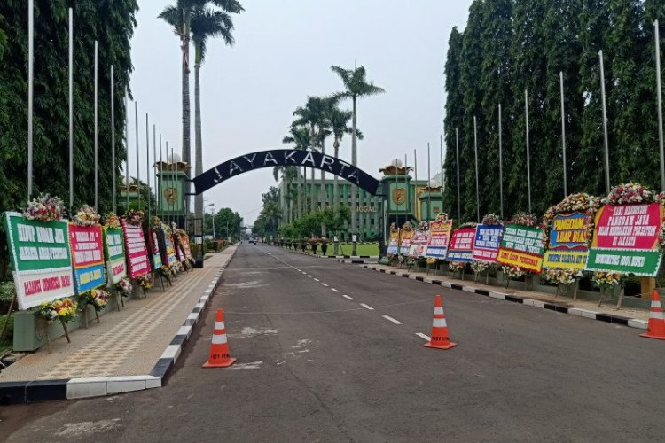 Bunga untuk Panglima: Terus Berjuang Kodam Jaya, Jangan Kasih Ampun Biang Rusuh