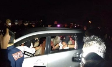 Hasil Rekonstruksi Polisi, Dua Anggota FPI Ternyata Tewas Sebelum Jalan Tol