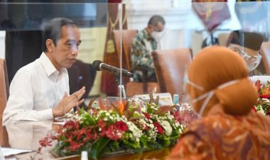 Presiden Jokowi Ubah Bentuk Bansos sembako menjadi Bantuan Tunai