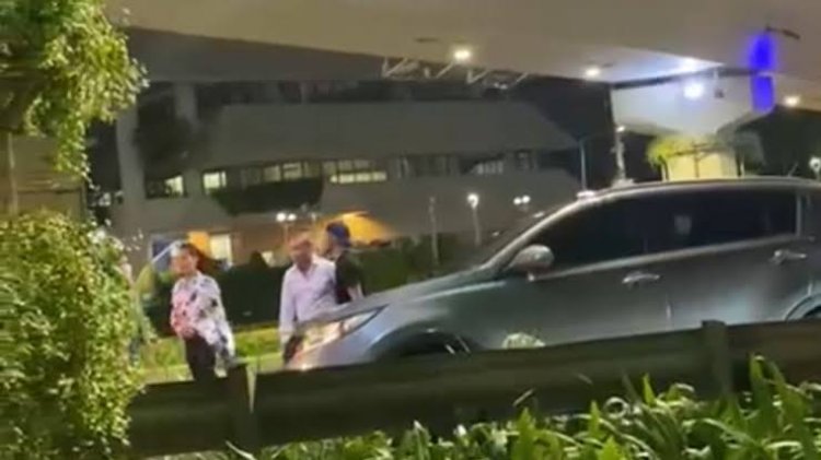 Viral! Rombongan Gubernur NTT Viktor Laiskodat Aniaya Pria di Jalan....