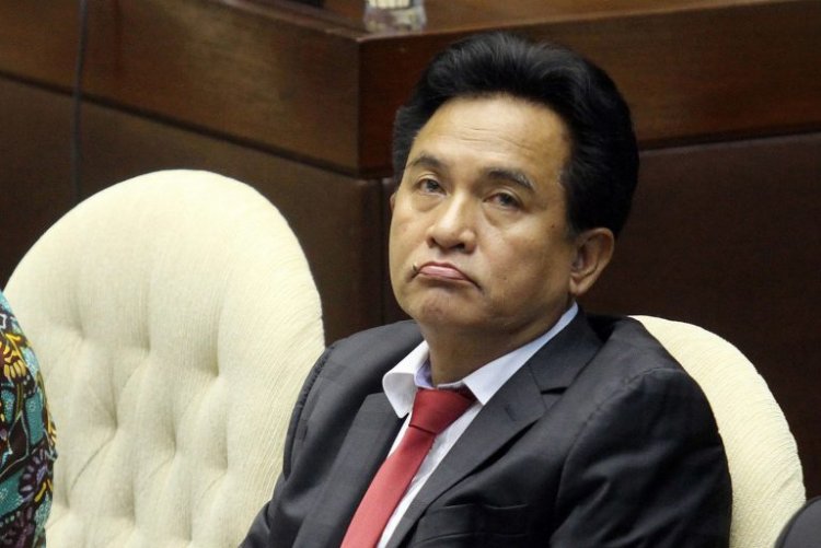 Tolak Bantu Rizieq, Yusril: Silakan Hubungi Pak Prabowo sebagai Menhan