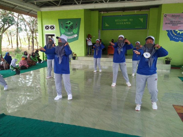 Begini Lomba Senam Poco-poco Saat Hari Jadi Sirih Sekapur Perkembangan Dikala Pandemi Covid-19