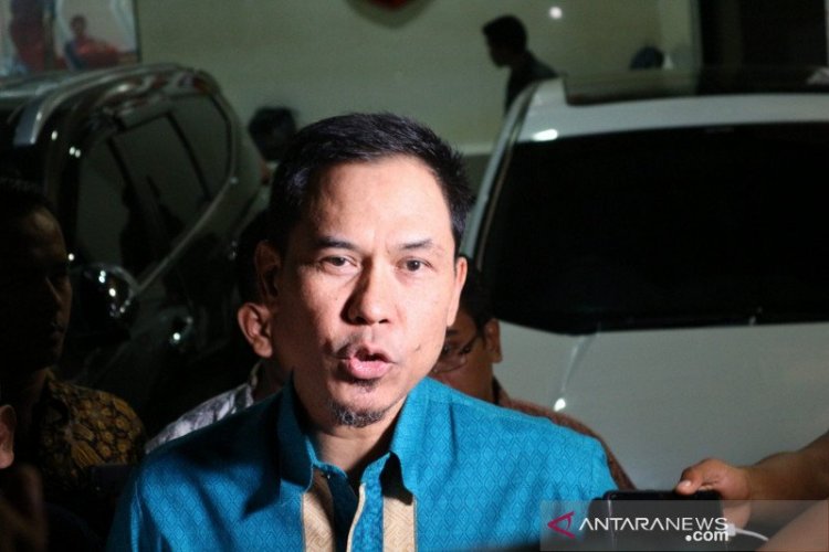 Polisi Tolak laporan Munarman, Pakar: Bukan berarti Diskriminatif