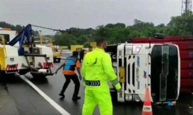 Chaca Eks Trio Macan Meninggal dalam Kecelakaan Beruntun di Tol Semarang