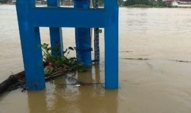 Debit Sungai Batanghari Naik Signifikan, Warga Diminta Waspada