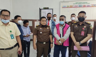 Mangkir 2 Kali, Kadis Perkim Sungaipenuh Dijemput Paksa oleh Jaksa