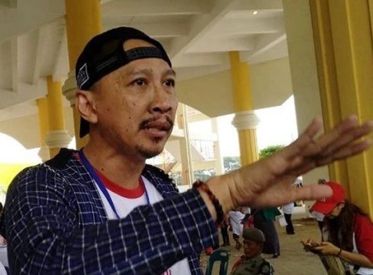 Memanas! Abu Janda Bollywoody Bela AM Hendropriyono: Natalius Pigai Apa Kapasitas Kau?