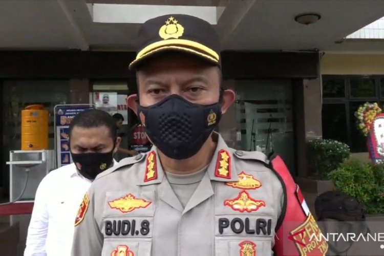 Polisi Selidiki Pria tanpa Identitas Tewas Terbakar di Ulujami