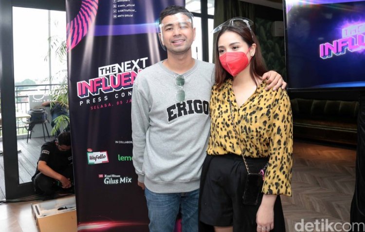 Bikin Heboh Ini Dia Deretan Nama Artis Bakal Terima Vaksin Usai Jokowi, Ternyata...