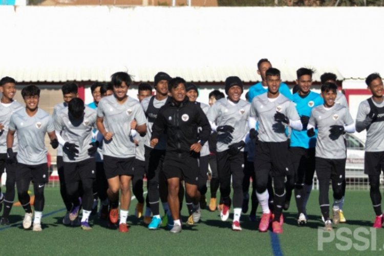 Tiga Kali Gagal Uji Coba, Timnas U-19 Gelar Gim Internal