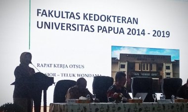 Palang Kampus, Mahasiswa UNIPA Manokwari Tuntut Penurunan Uang Kuliah