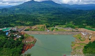 Resmikan Bendungan Napun Gete, Jokowi: Sumba Tengah Dulunya ekspor Sapi ke Hong Kong, Kok Berhenti?