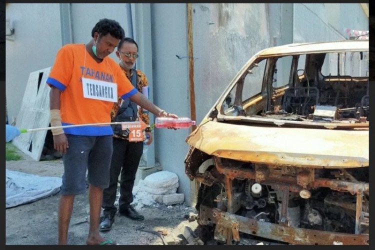 Bakar Mobil Mewah Via Vallen, Pije Divonis enam Tahun