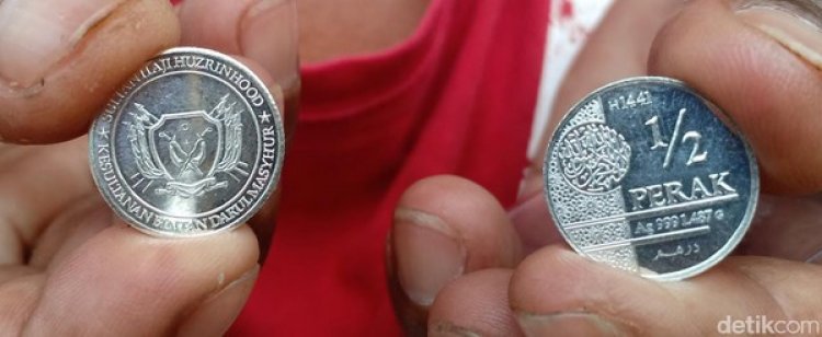 Begini Bentuk Dinar-Dirham yang Viral di Madiun, Warga Setuju Pembangunan Pasar Muamalah