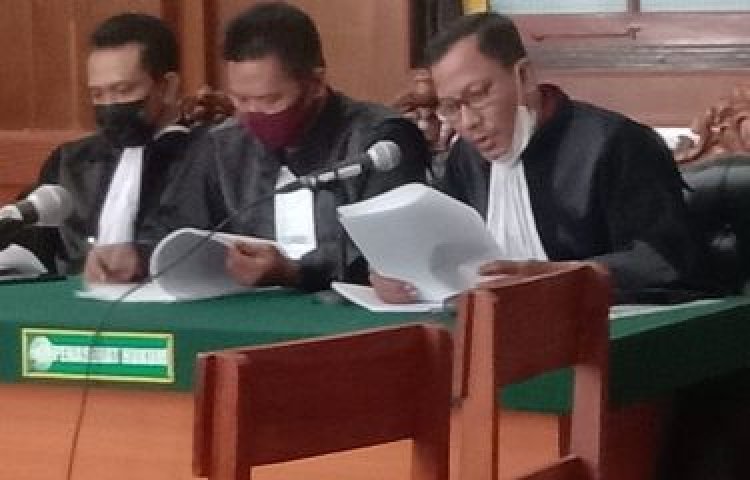 Pakai Duit BCA Salah Transfer Rp 51 Juta, Pria Ini Harus  Duduk di Kursi Pesakitan