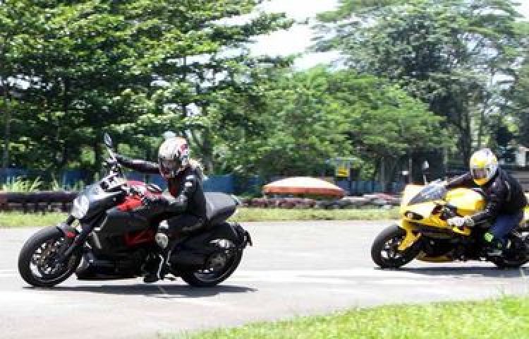 Viral! Pengendara Motor Gede Ini Dilumpuhkan Paspampres, Menerobos Kawasan Ring 1 Istana