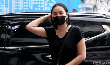 Duh! Ternyata Kalina Oktarani Nikah Siri dengan Vicky Prasetyo