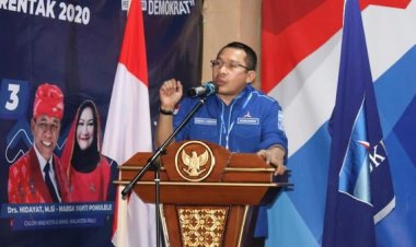 Singgung Ideologi PD Saat Bom Makassar, Kamhar: Moeldoko Sama Sekali Tak Punya Hati...