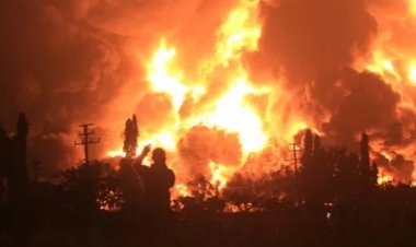 Begini Keganasan Kebakaran Kilang Minyak Indramayu Hingga Membuat Ratusan Warga Mengungsi