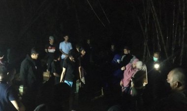 Pasutri Pelaku Bom Makassar Dimakamkan Satu Lobang, Warga: Kuburan Tergenang Air!