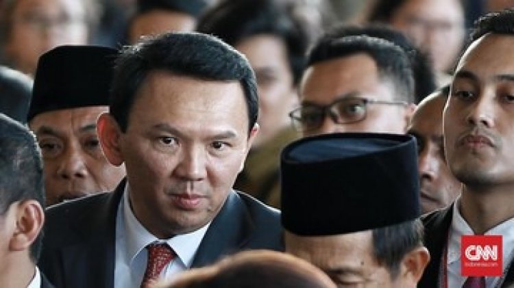 Jokowi Pecat Petinggi Pertamina, Begini Kata Ahok