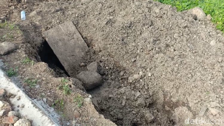 Gempar! 7 Makam Pasien Covid-19 Dibongkar Orang Tak Dikenal, Mayat dalam Peti Raib