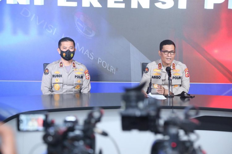 Bom Bunuh Diri di Katedral, Kapolri: Masyarakat Jangan Panik, Kami Dalami Pelakunya