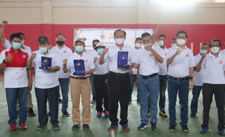 Gubernur Jambi Harap Baveti Dapat Tingkatkan Kemajuan Tenis Jambi