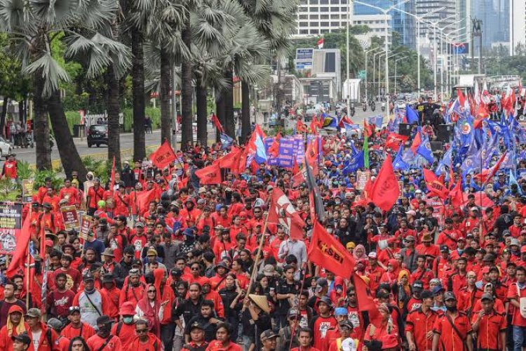 10 Ribu Buruh akan Demo Secara Nasional, Begini Tuntutannya...