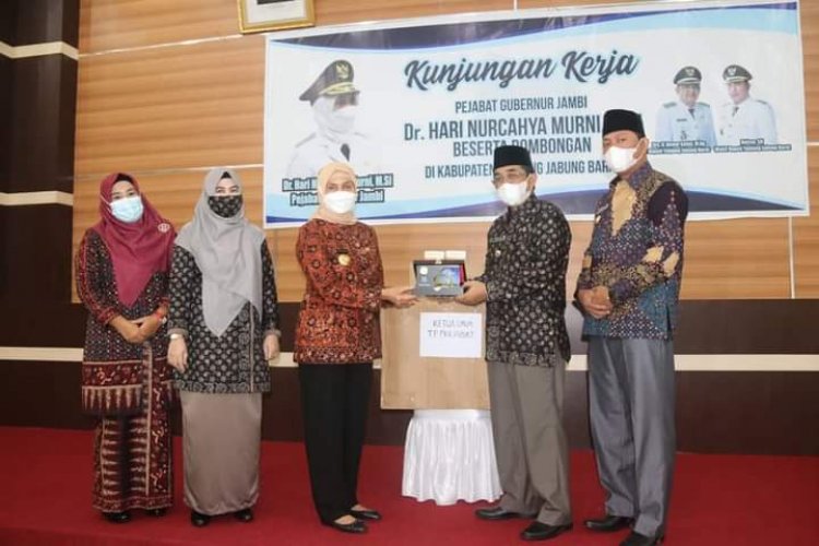 Kunker ke Tanjab Barat dan Tanjab Timur, Pj Gubernur Minta Sekolah Tatap Muka Dipersiapkan dengan Matang