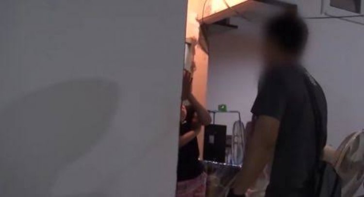 Duh! Wakapolsek Ini Digerebek Pak RT Saat Apel Rumah Bini Orang, Begini Nasibnya....