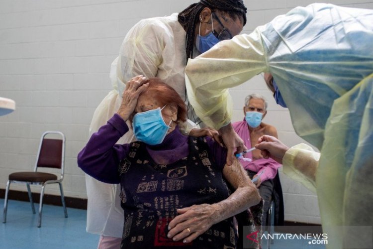 Kanada Larang Sementara Penerbangan Penumpang asal India, Pakistan