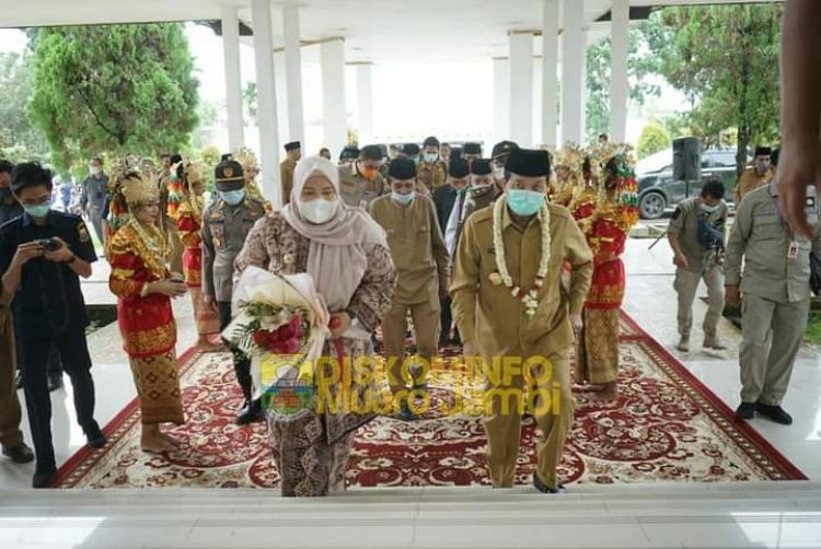 Bupati Masnah Sambut Kunker Gubernur Jambi Fachrori Umar