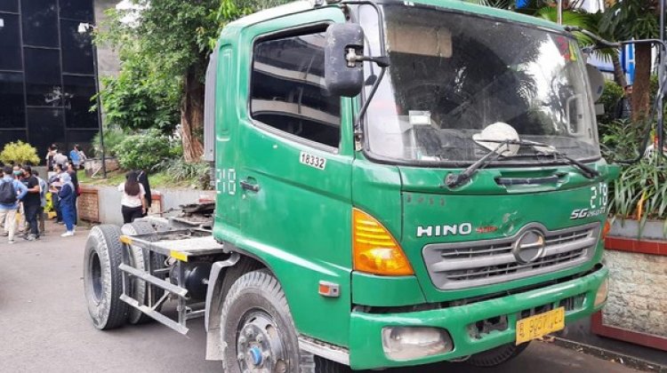Bocah 12 Tahun Ini Viral Sopiri Truk di Tol Cikampek, Begini Kata Polisi