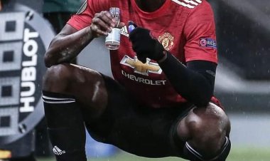 Islam yang Taat, Paul Pogba Buka Puasa di Tengah Laga