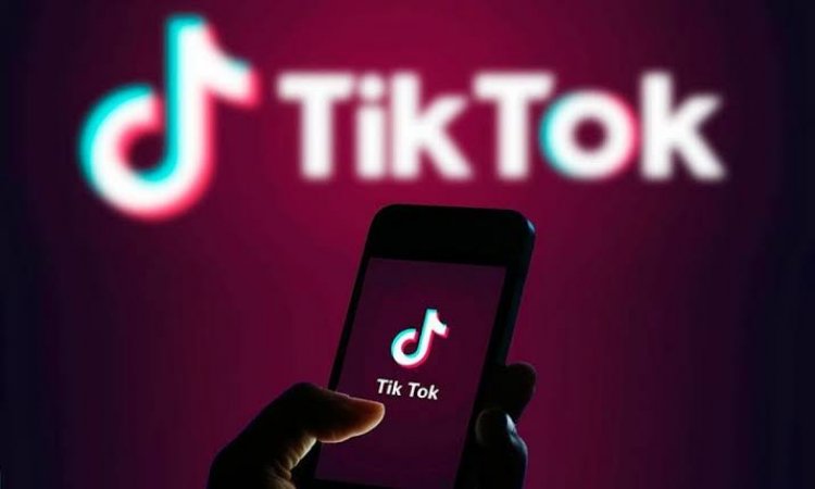 Ini Dia Rambu-rambu Jika Dokter Hobi Main TikTok dan Instagram, Jangan Sembarangan!