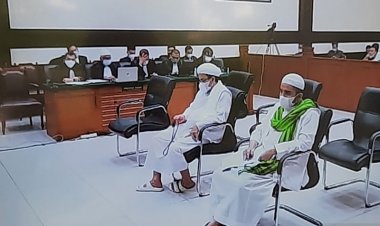 Habib Rizieq Shihab Dituntut Enam Tahun Penjara Kasus RS UMMI