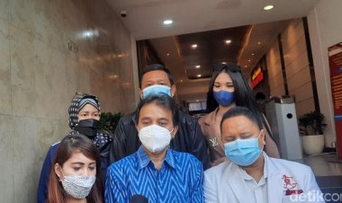 Candaan Eko Kuntadhi-Madzjo Pray Berbuah Petaka, Roy Suryo Ogah Berikan Maaf